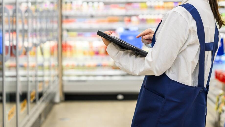 スーパーマーケットの生産性向上の取り組み方 ―「人を減らす」から「人時の価値を高める」へ― イメージ
