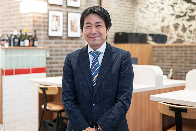 オステリア ガウダンテ ルクア大阪店 高橋幸男店長の写真
