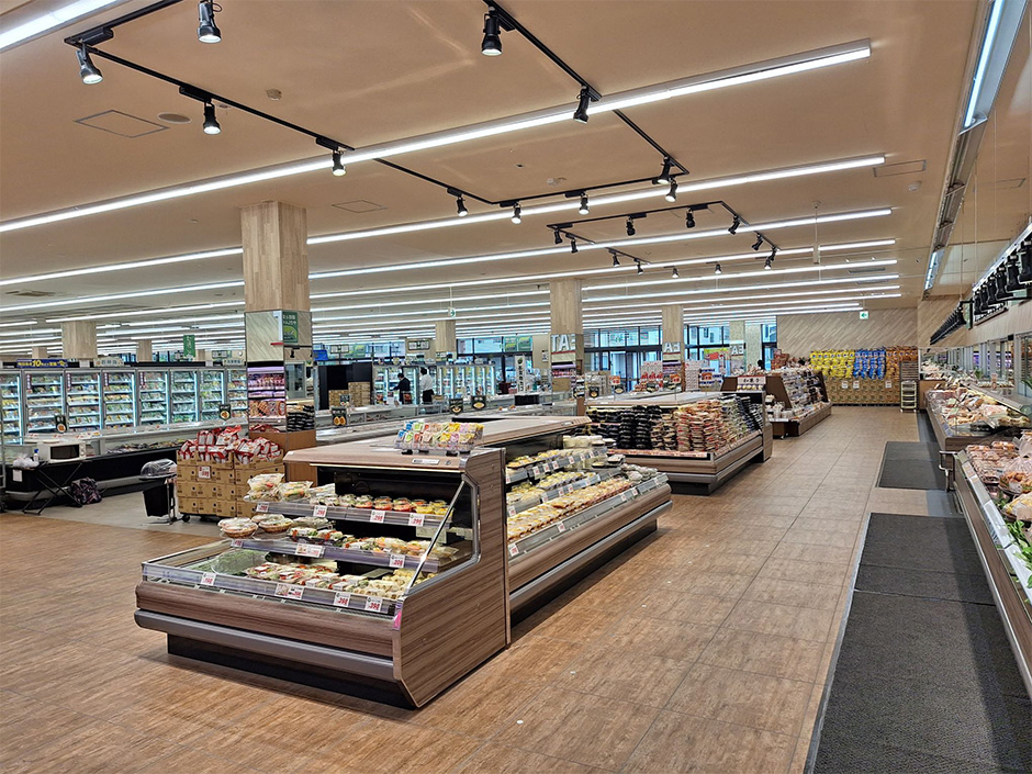 スーパーマーケット店内の様子