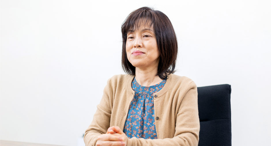 黒野真由美氏