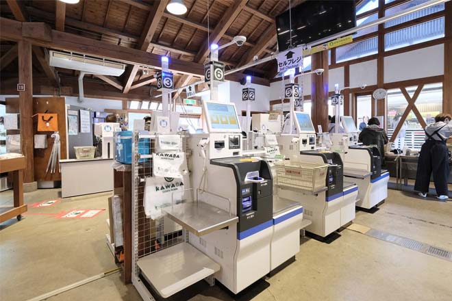 6台のセルフレジのイメージ