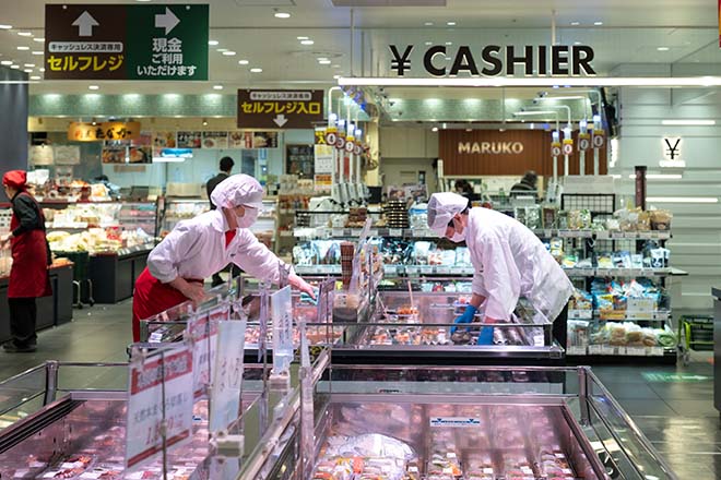 握りや巻物などのお寿司のイメージ画像