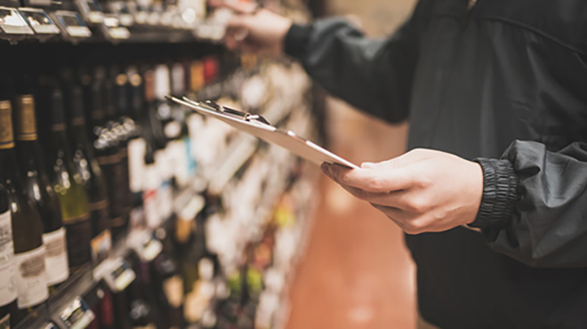 酒棚を確認するイメージ画像