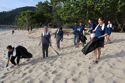 海岸清掃活動