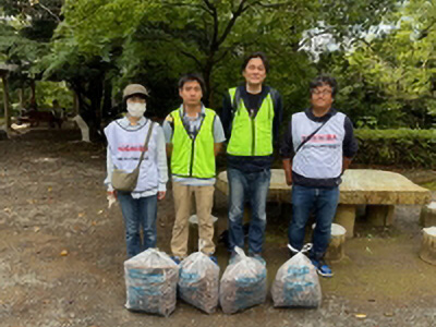 事業所周辺清掃活動