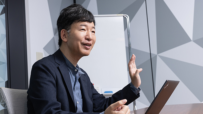手振りを交えながら説明する松本氏