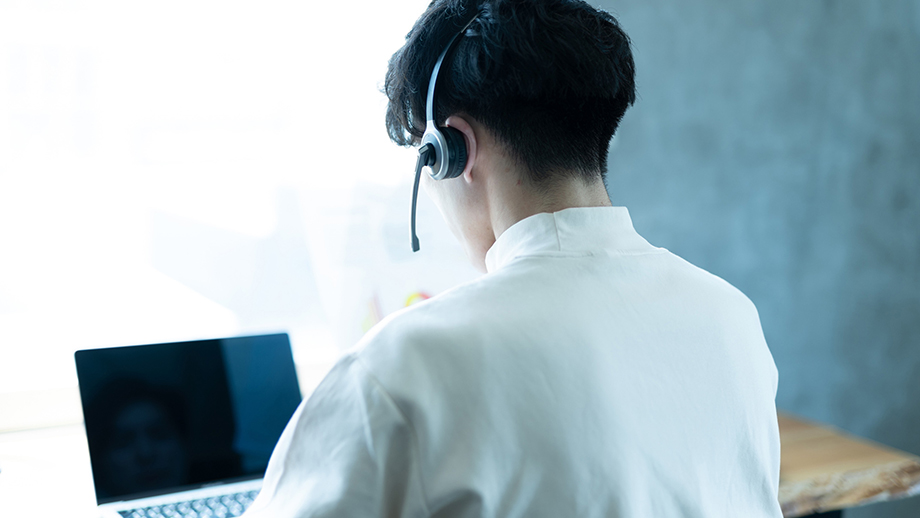 ヘッドセットによる通信のイメージ画像