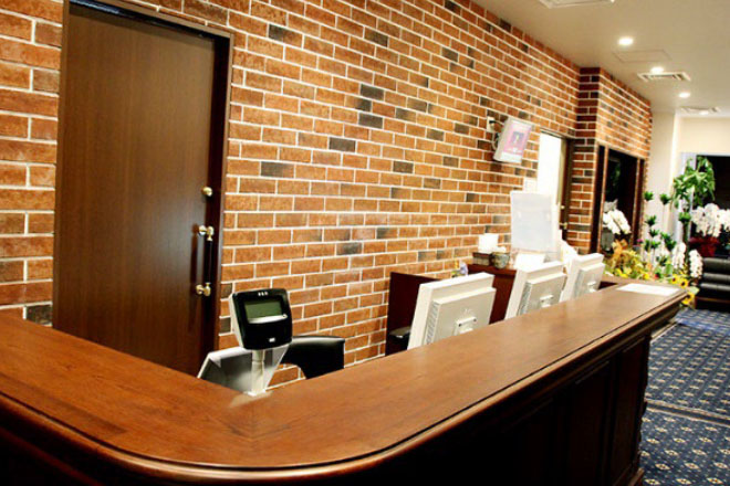 カウンターの上に設置され使いづらいイメージ