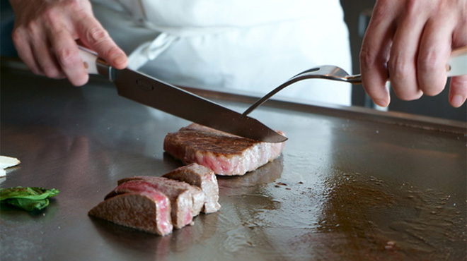 高級ステーキハウスのイメージ画像