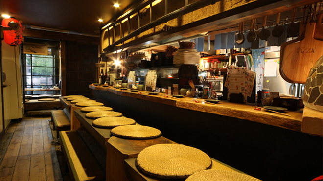 居酒屋店内のイメージ画像