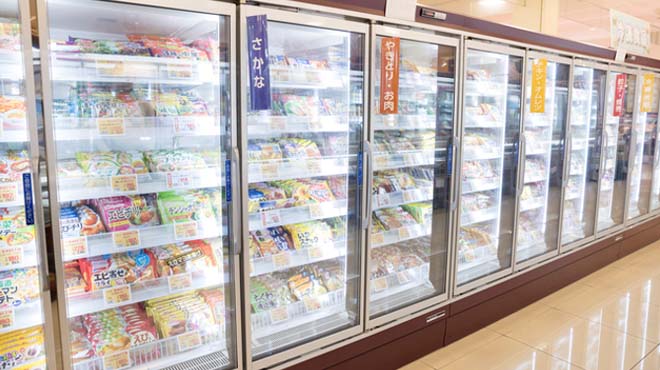 冷凍食品の陳列棚のイメージ画像