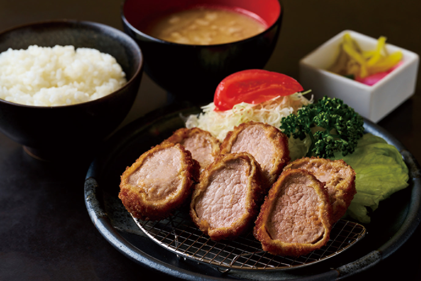 丸ヒレかつ定食のイメージ画像