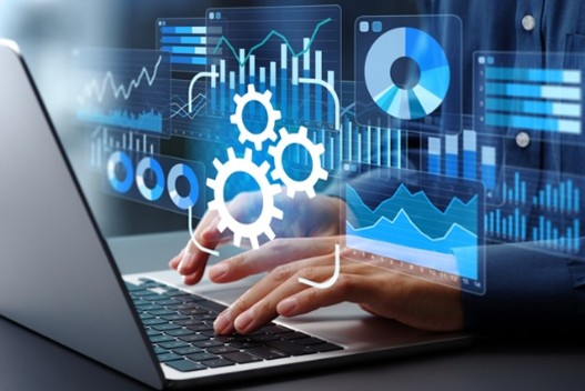 ITを活用したデータ分析や業務効率化のイメージ画像