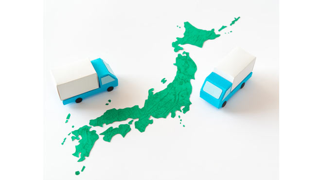 物流をイメージした日本地図とトラックの画像