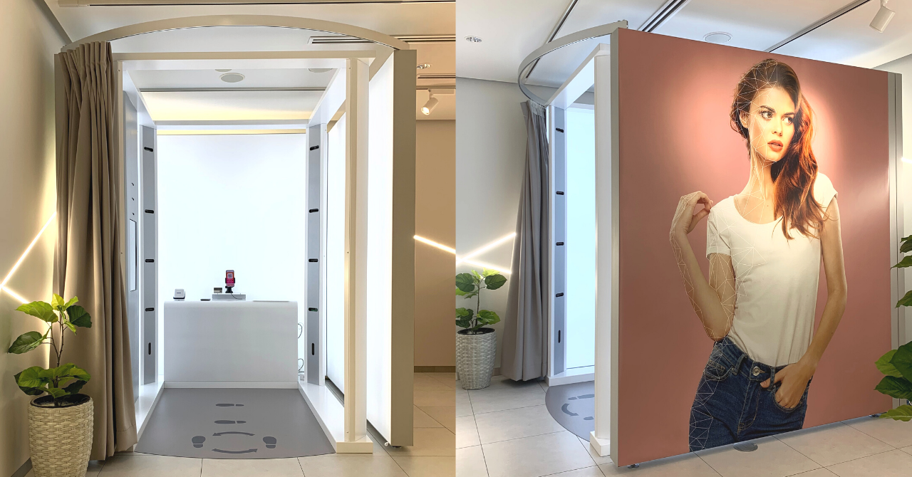 バーチャル試着ソリューションの体験コーナー